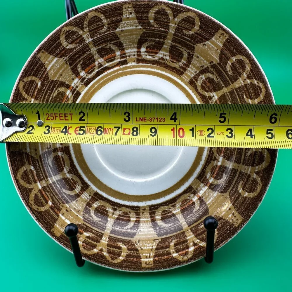 N/A vtg dish